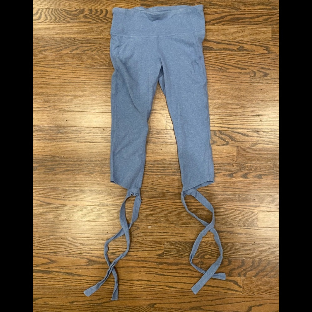 GapFit leggings with criss-cross ankle ties